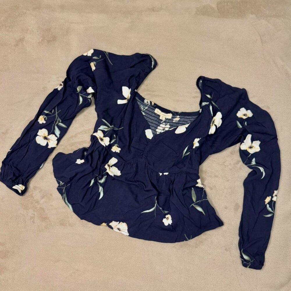 Like New Pacsun Floral Vintage Flare Skirt Shirt